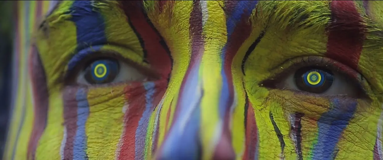 7 budgetvenlige idéer til en temaaften med Blå mænd-filmen